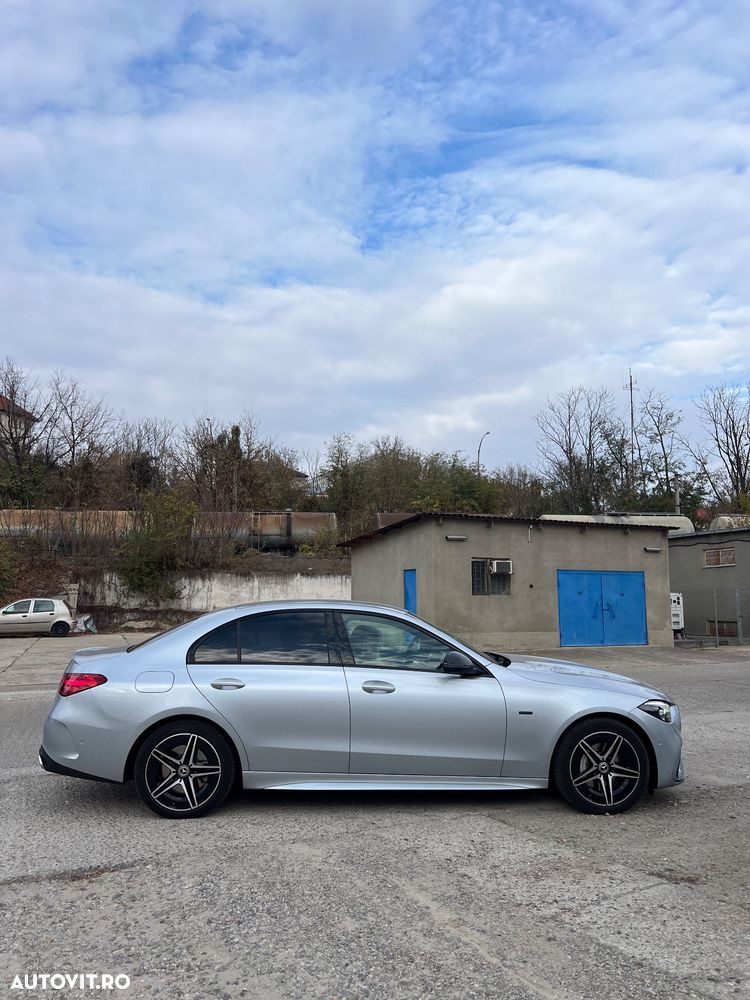 Mercedes-Benz C - 3