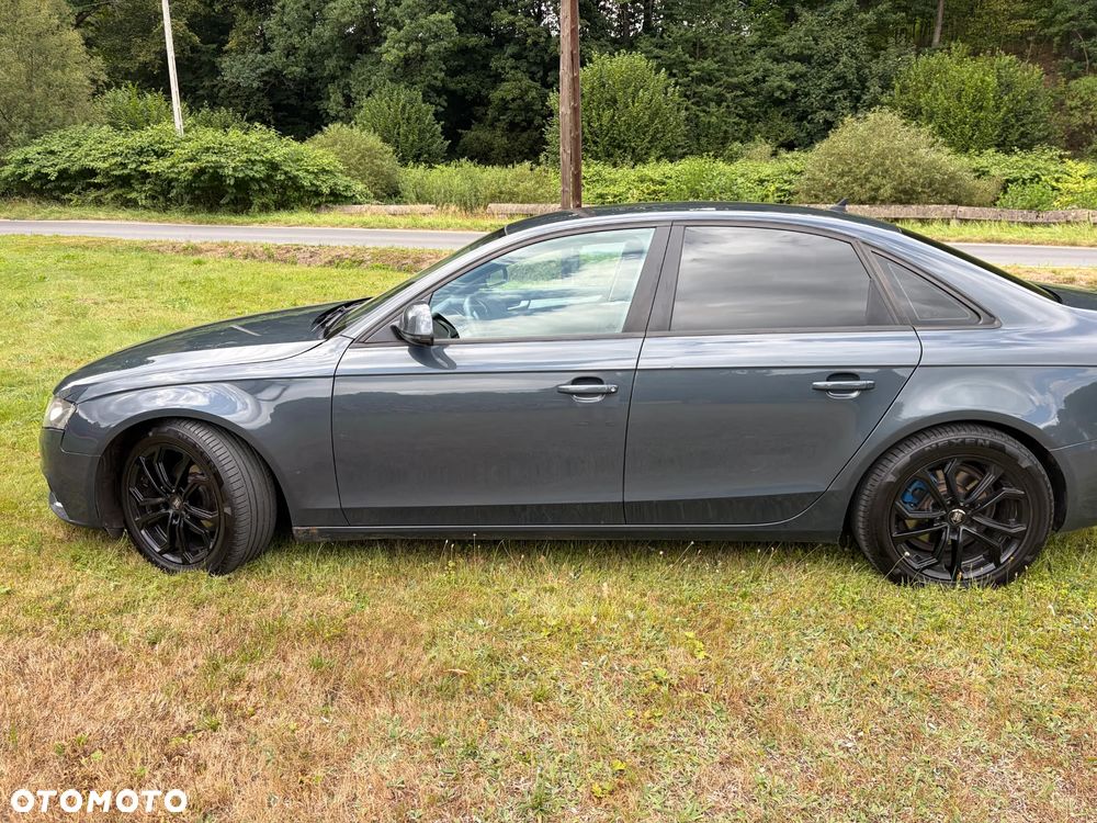 Audi A4 Limousine 2.0 TDI - 9