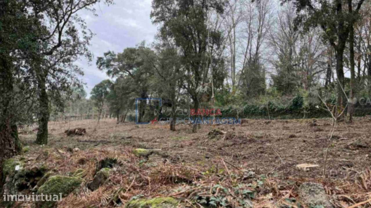 Terreno Rústico com 4.455 m² em Fornelo, Vila do Conde
