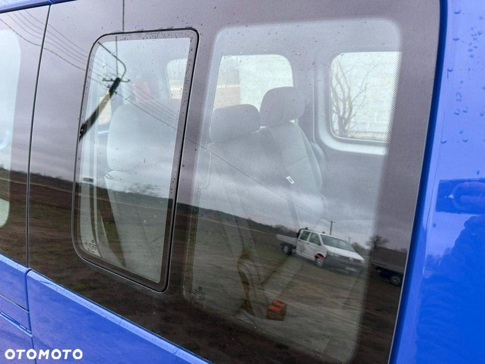 Volkswagen Caddy - 9