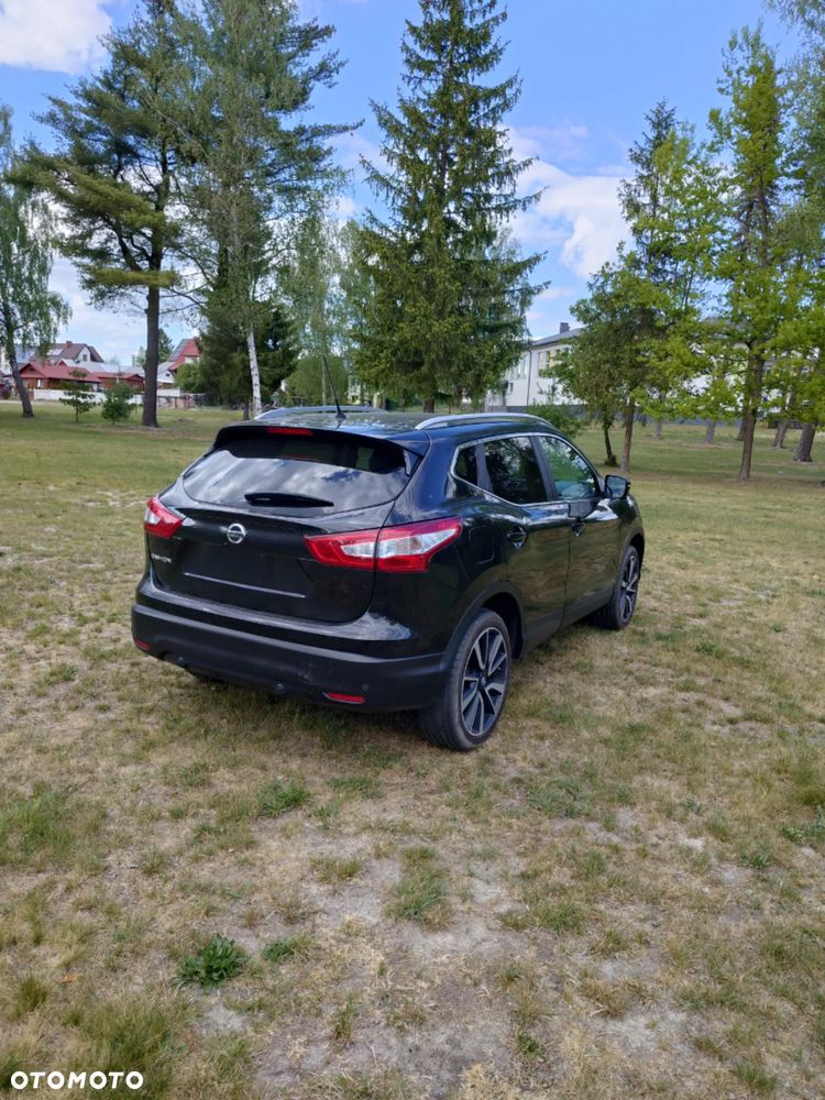 Nissan Qashqai 1.2 DIG-T Tekna EU6 - 7