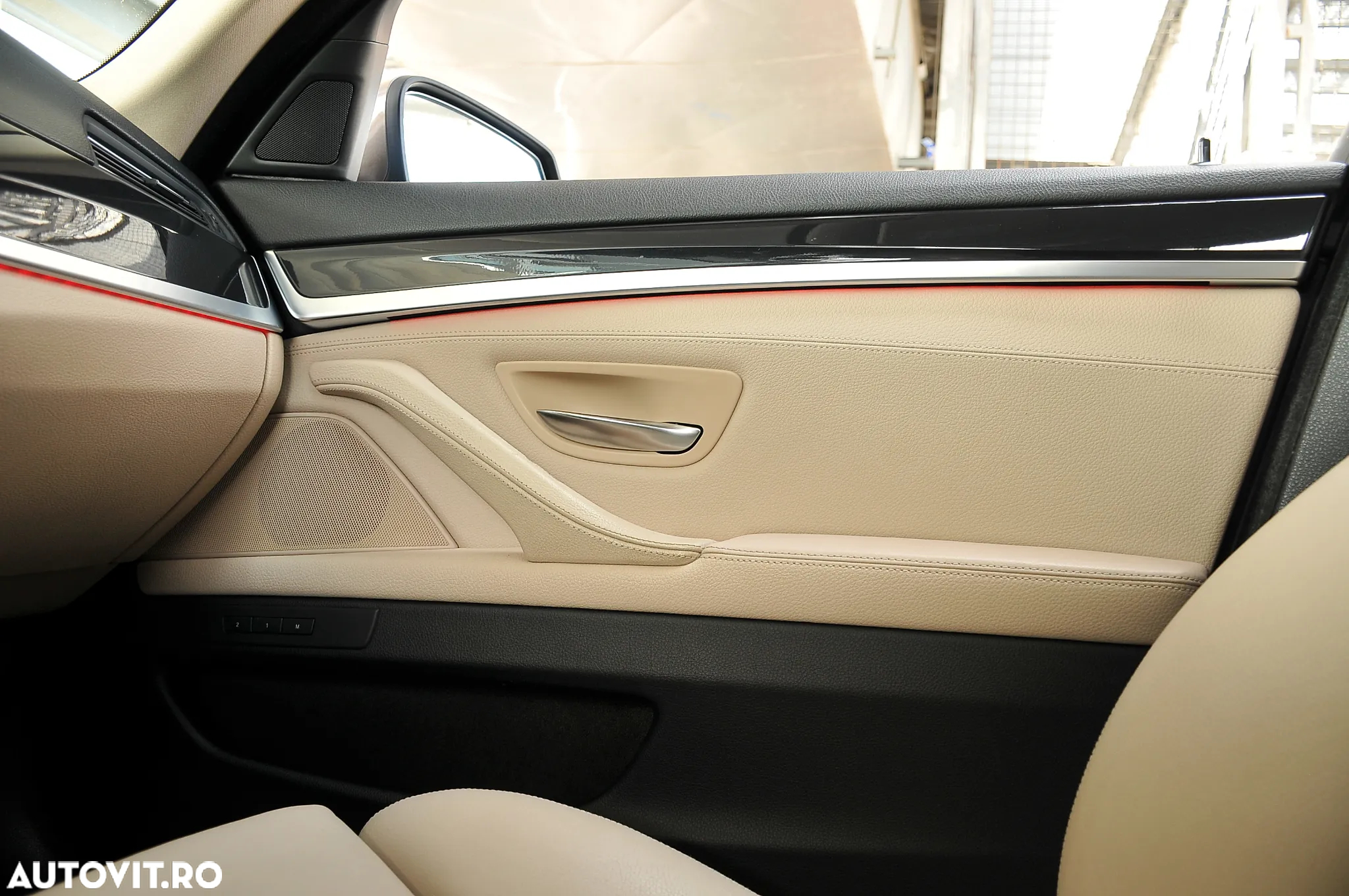 BMW Seria 5 535d Aut. - 27