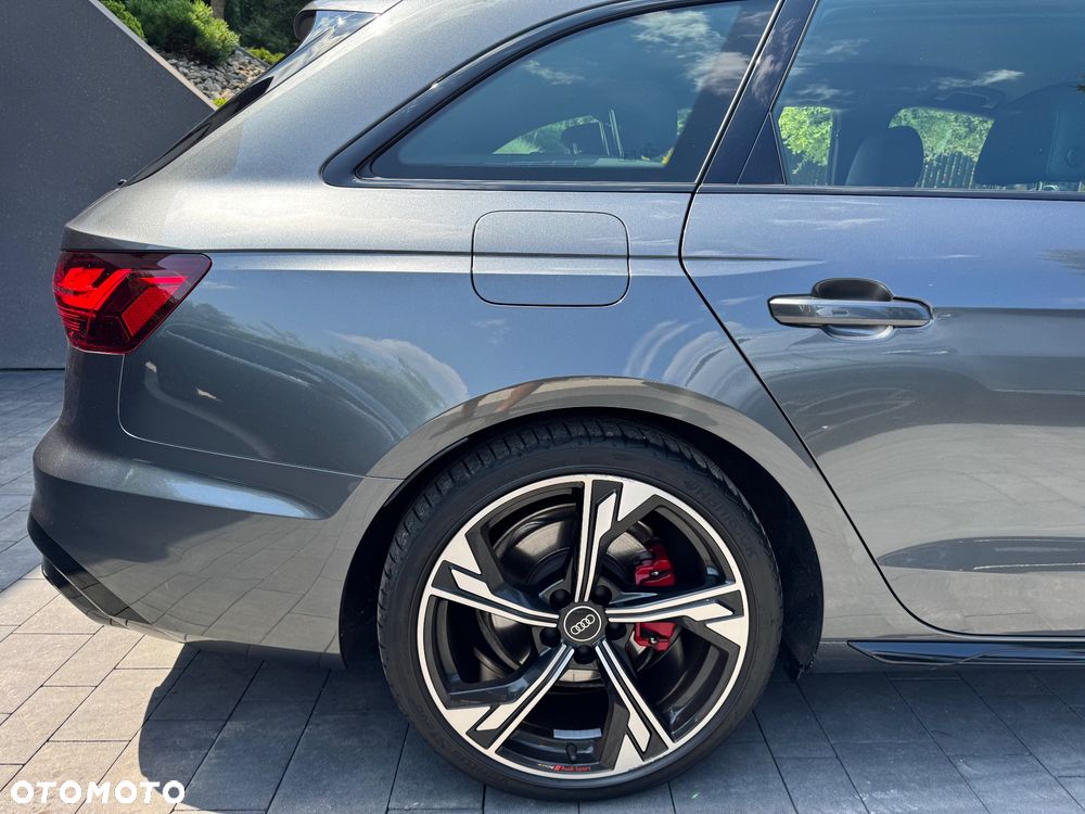 Audi A4 Avant 40 TDI mHEV Quattro S Line S tronic - 32