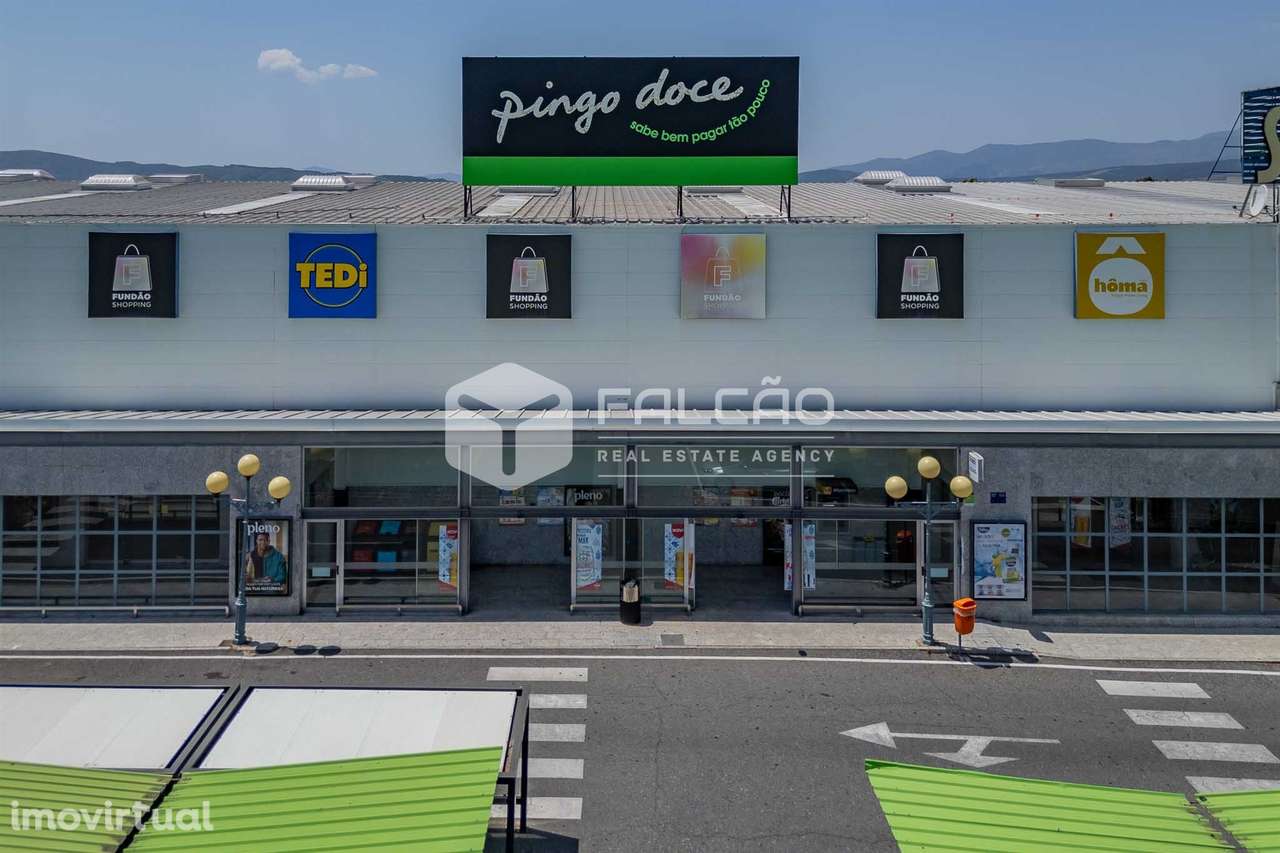 Supermercado  Venda em Fundão, Valverde, Donas, Aldeia de Joanes e Ald - Grande imagem: 4/52