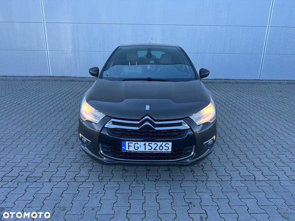 Citroën DS4 1.6 THP SoChic - 3