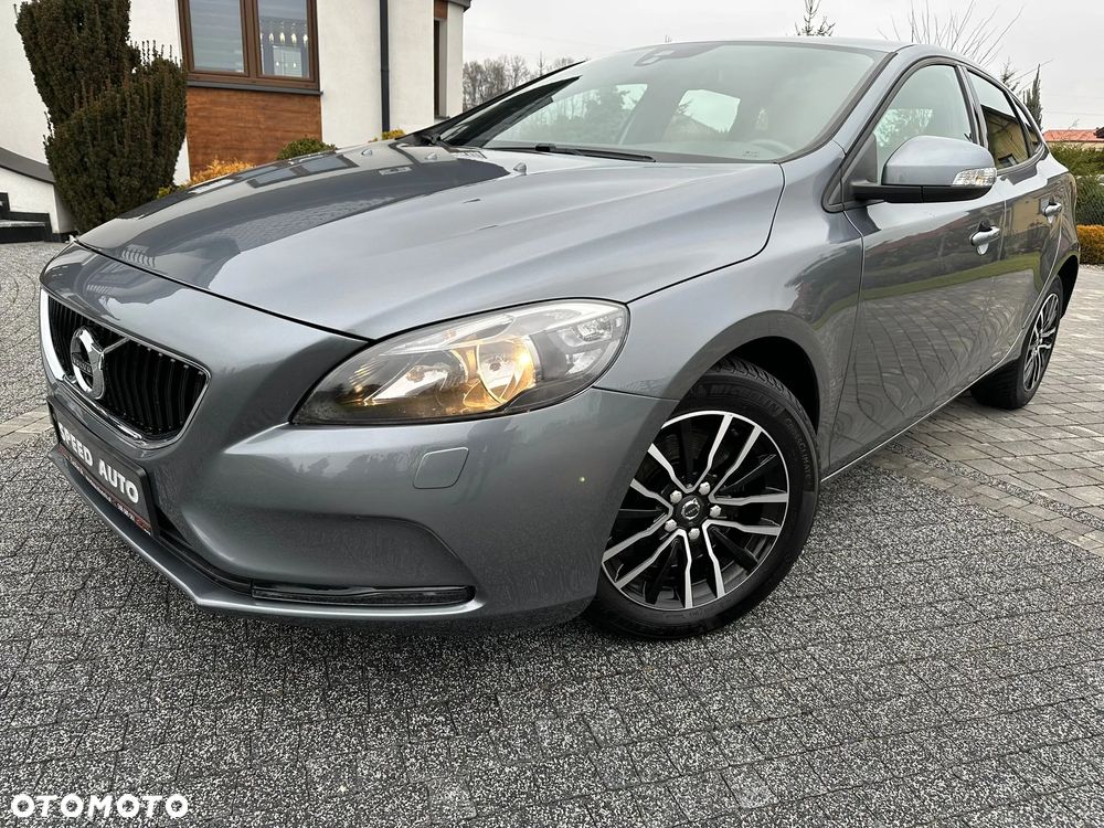 Volvo V40 T2 Geartronic Momentum - 11