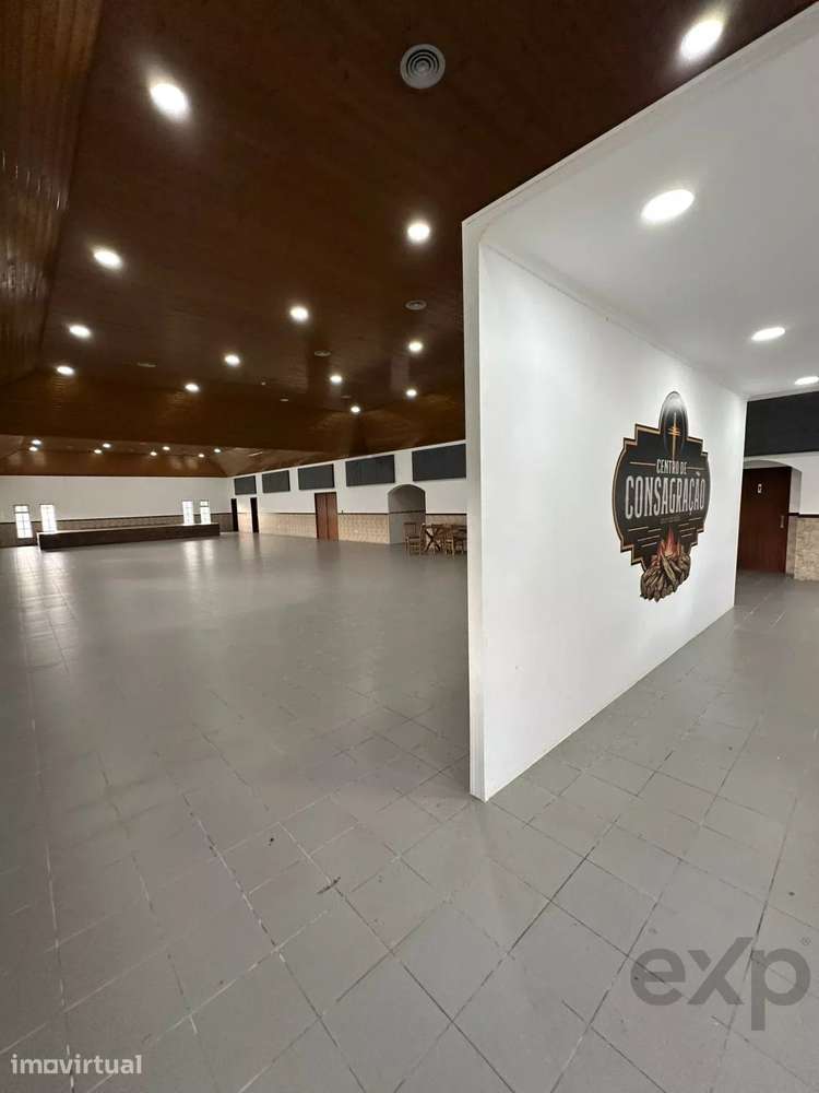 QUINTA-COMERCIAL COM UM TERRENO DE 9630 METROS - Grande imagem: 4/7