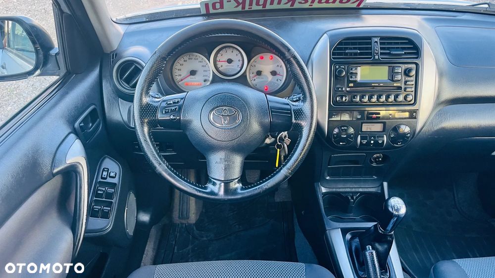 Toyota RAV4 2.0 D-4D Sol - 6