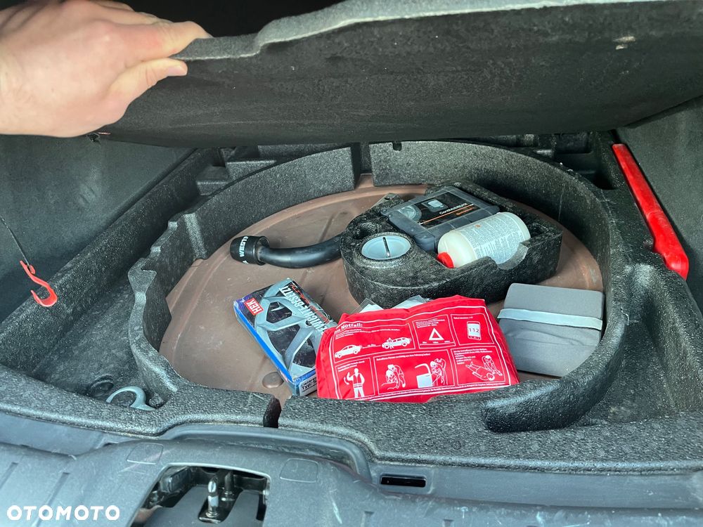 Volvo V50 DPF D3 Kinetic - 8