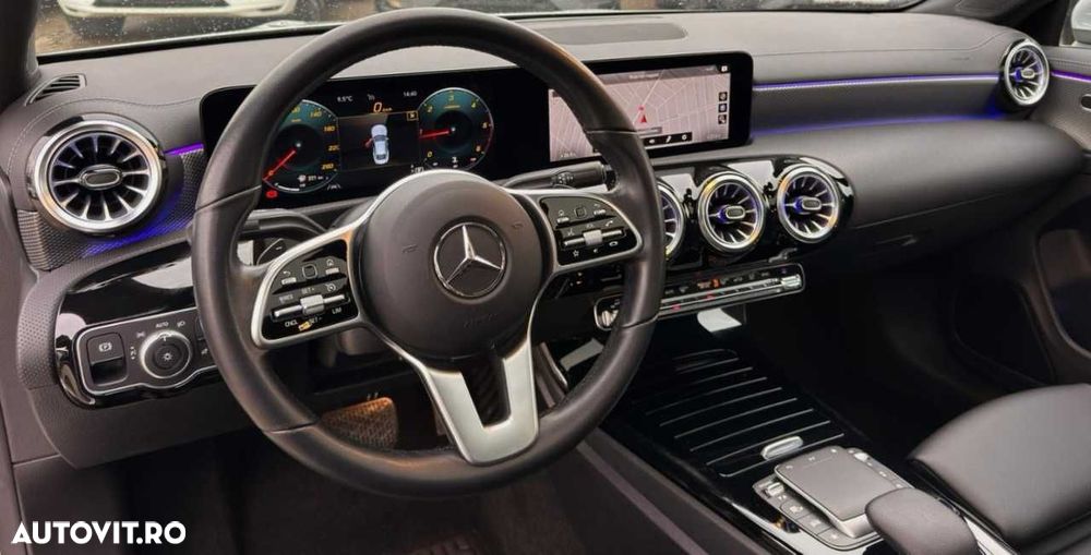 Mercedes-Benz CLA - 21