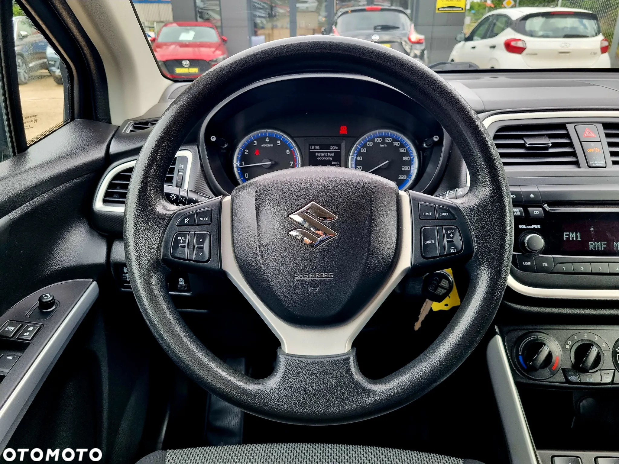 Suzuki SX4 S-Cross 1.6 Comfort - 15