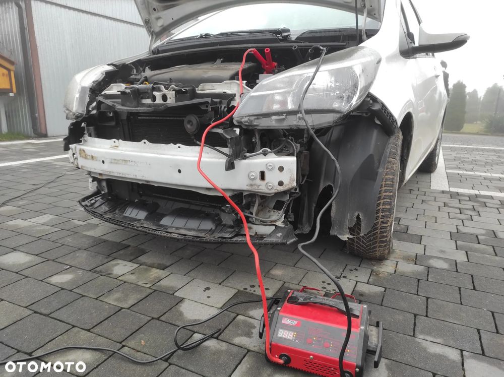 Toyota Yaris 1.33 Active EU6 - 9