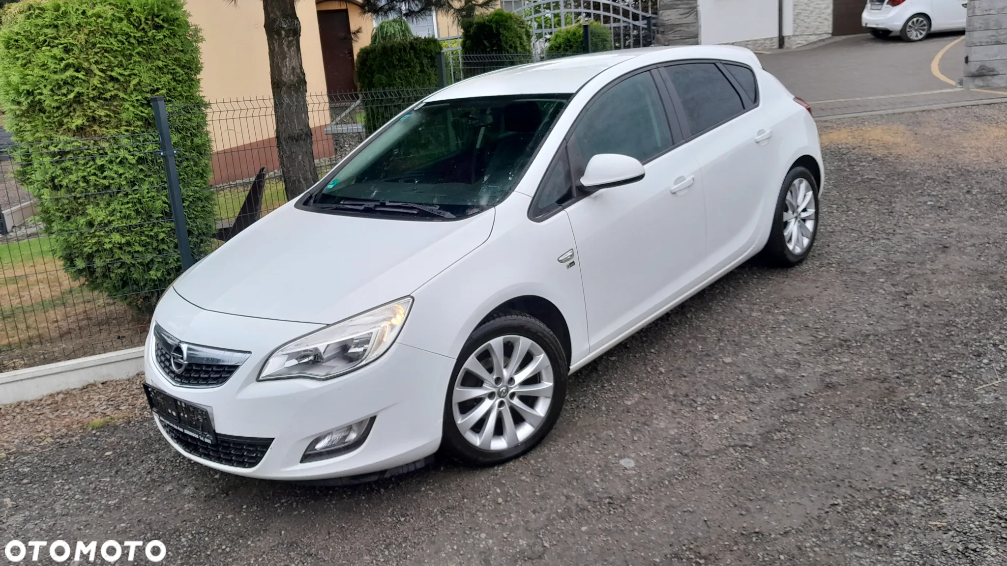 Opel Astra - 16