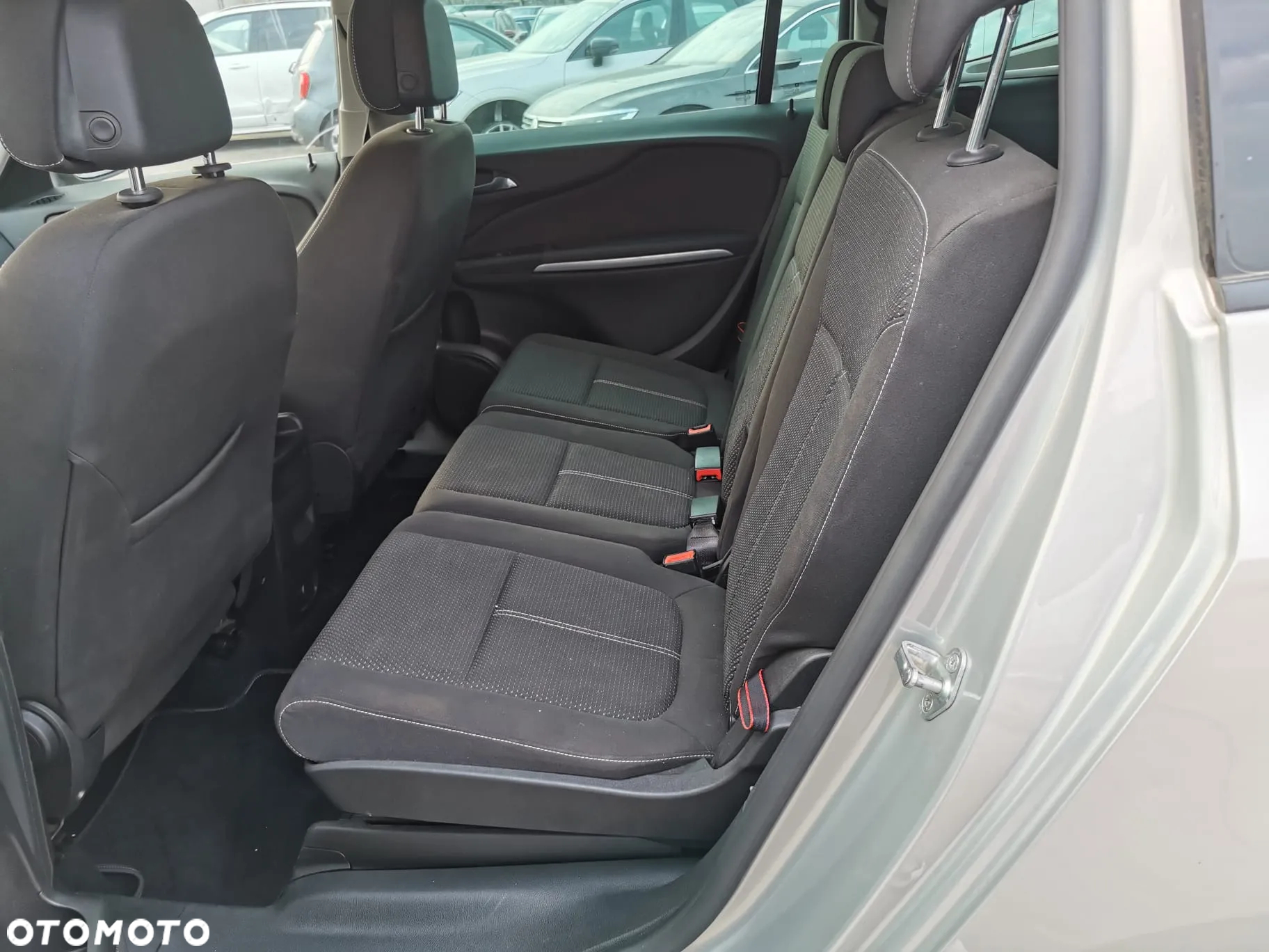 Opel Zafira 1.6 T SIDI Cosmo - 19