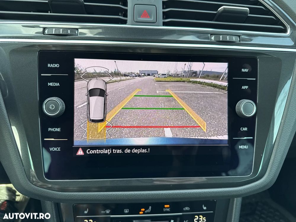 Volkswagen Tiguan 2.0 TDI SCR DSG Life - 12