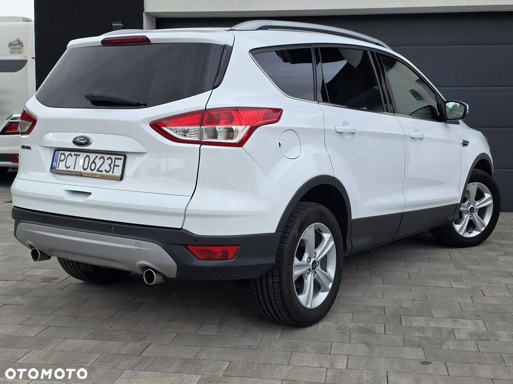 Ford Kuga 2.0 TDCi 2x4 SYNC - 37