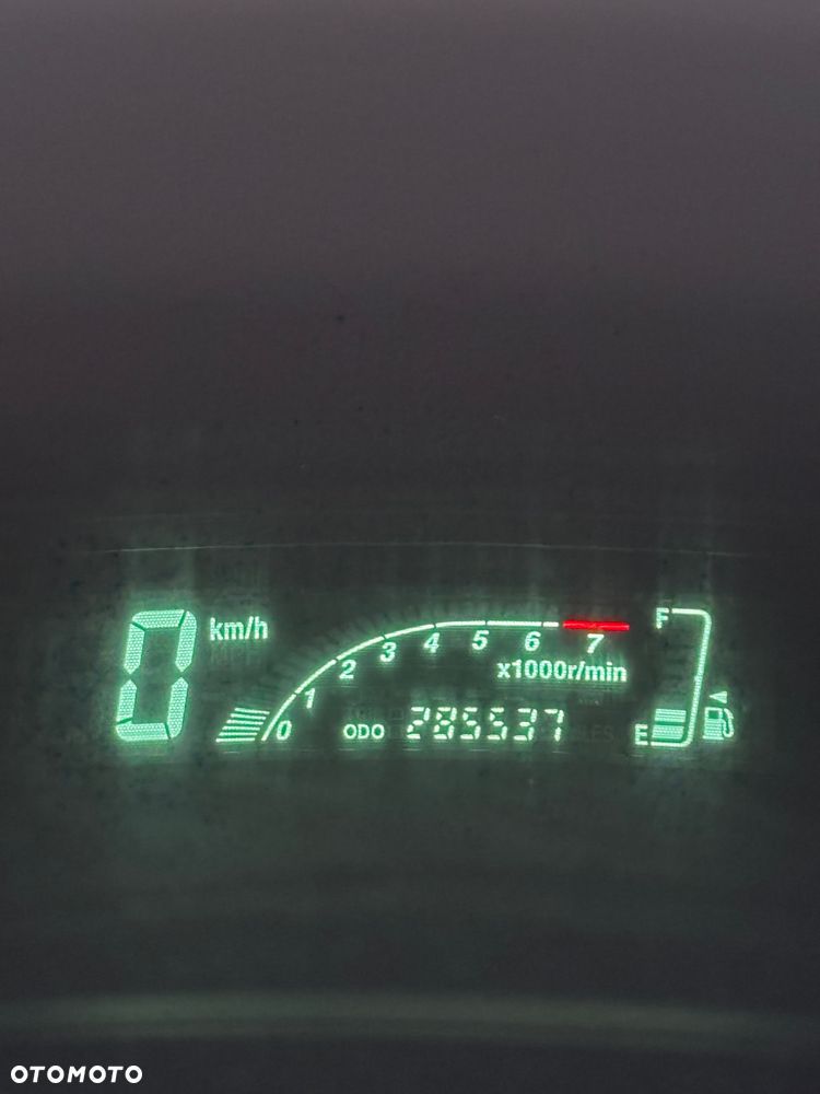 Toyota Yaris 1.0 Pak1 - 8