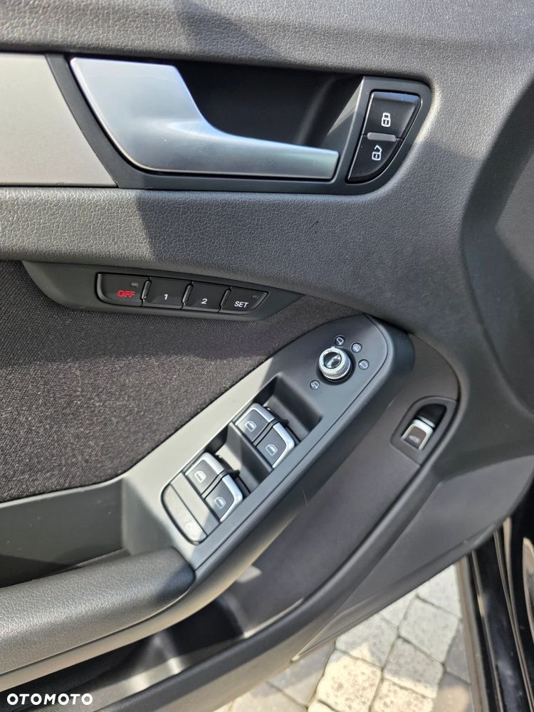 Audi A4 Limousine 2.0 TDI DPF clean diesel multitronic Ambition - 26