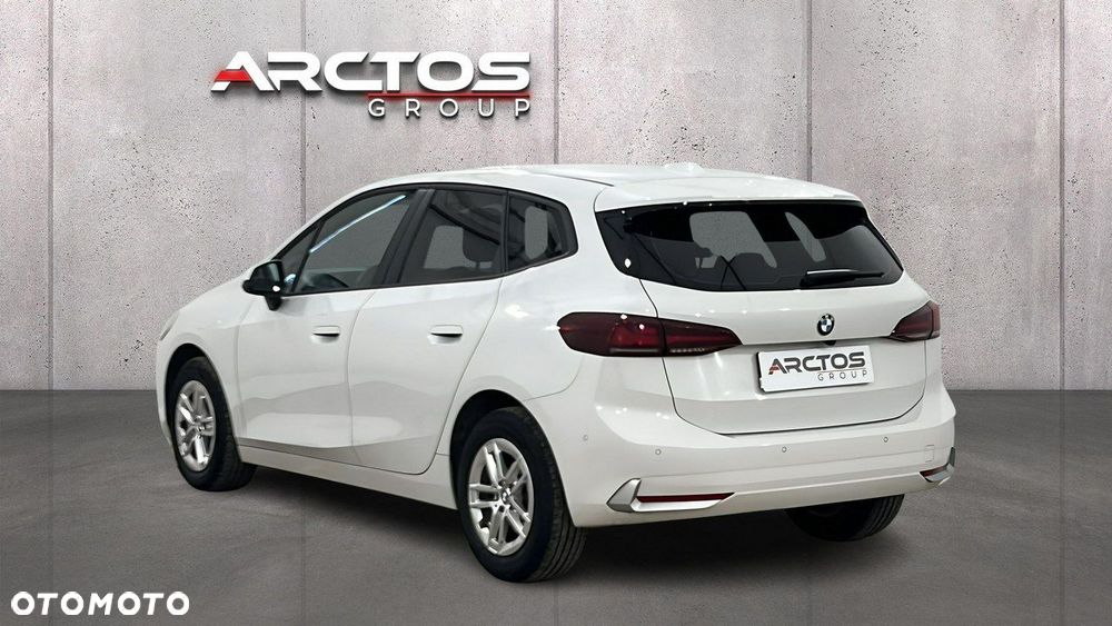 BMW Seria 2 218i - 3