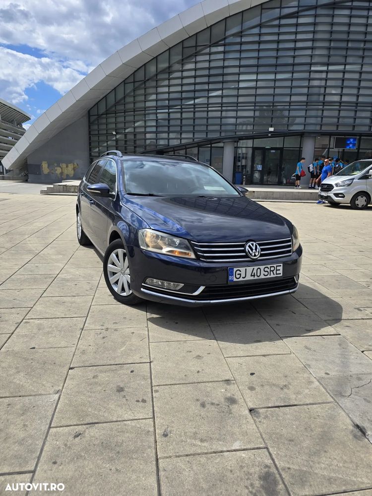 Volkswagen Passat 2.0 TDI BlueMotion Technology DSG Highline - 1