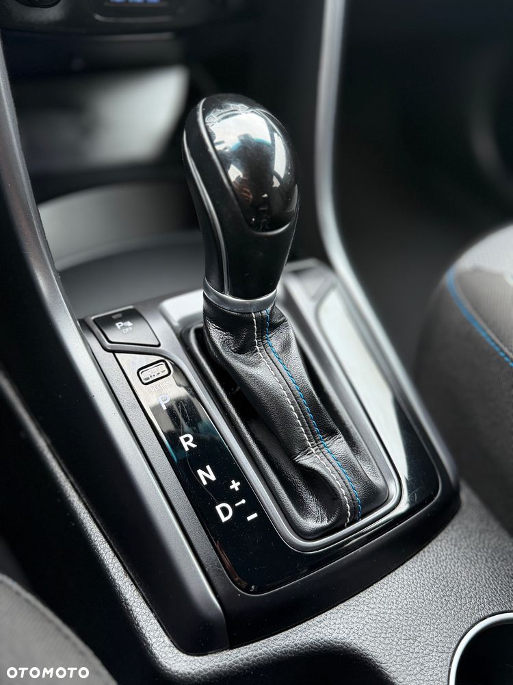 Hyundai i30 Kombi 1.6 GDi DCT Passion - 38