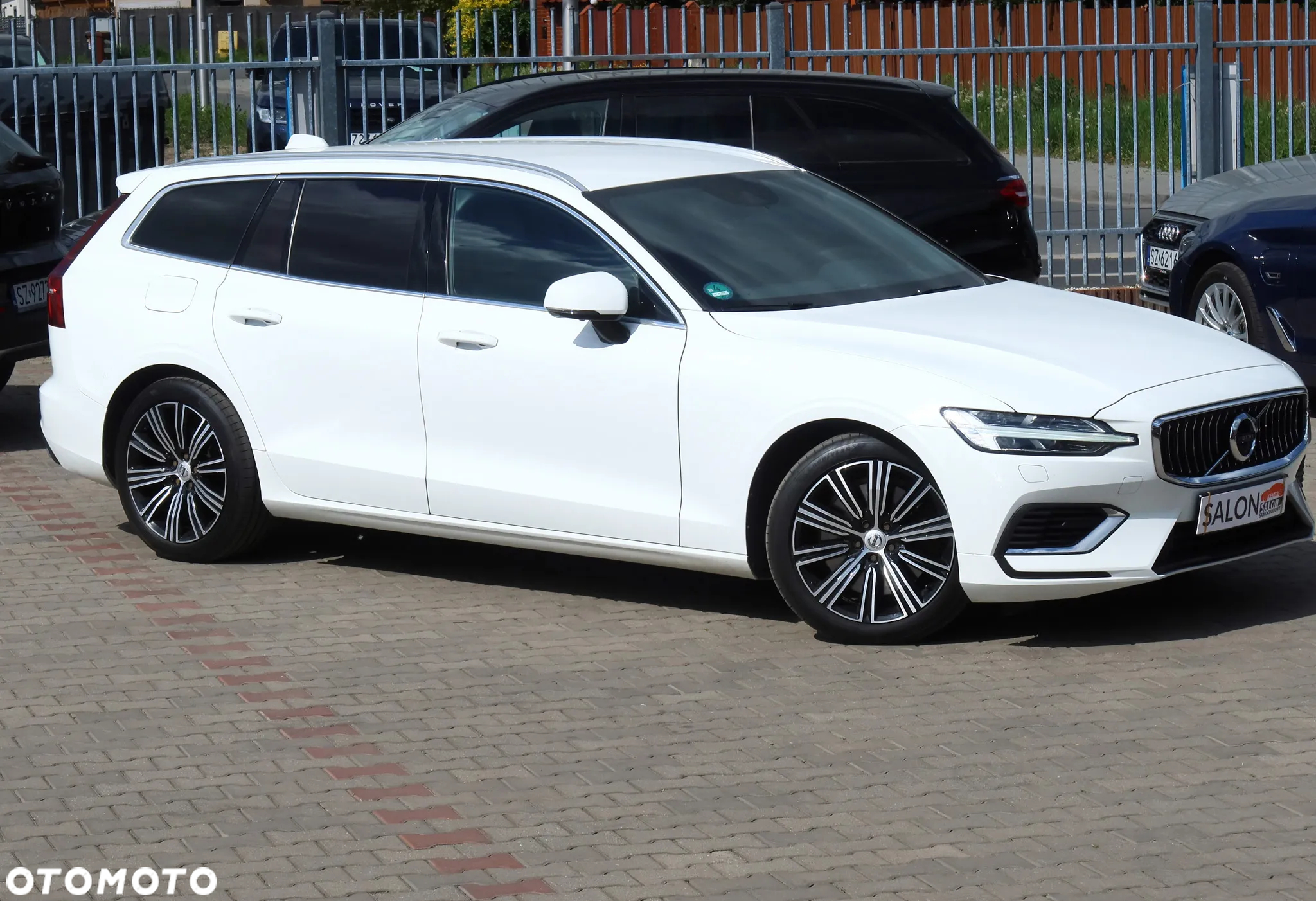 Volvo V60 T6 AWD Plug-In Hybrid Inscription - 5