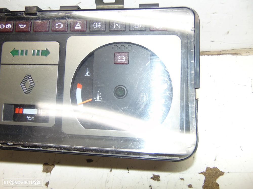 Renault 9/11 conta kilómetros - 6