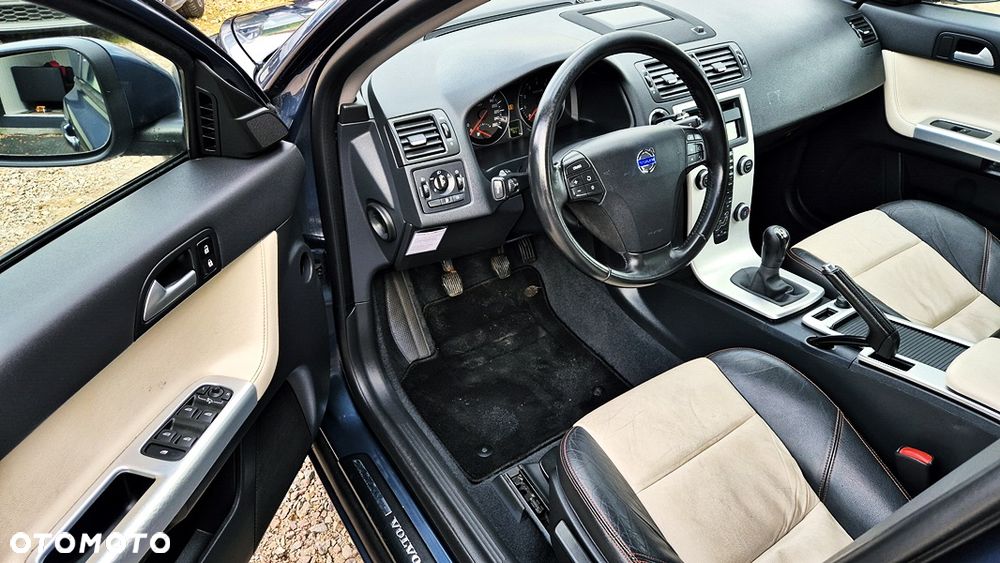 Volvo V50 2.0 Business Pro Edition - 28