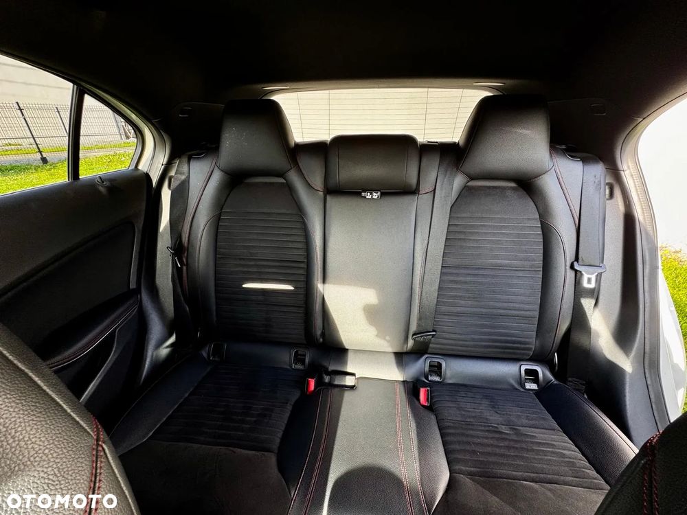 Mercedes-Benz Klasa A 180 CDI (BlueEFFICIENCY) 7G-DCT Style - 10