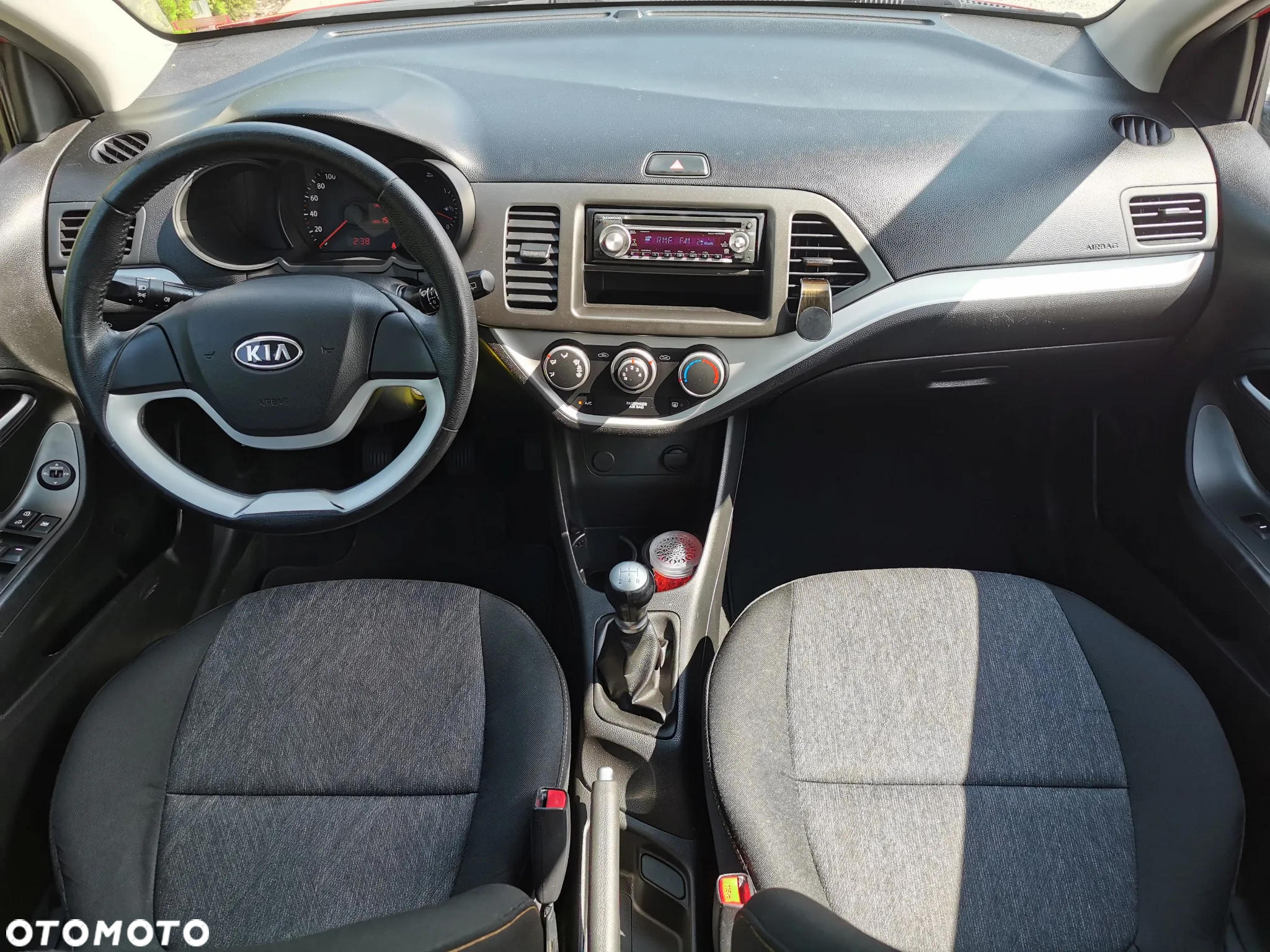 Kia Picanto 1.0 Dream Team Edition - 18