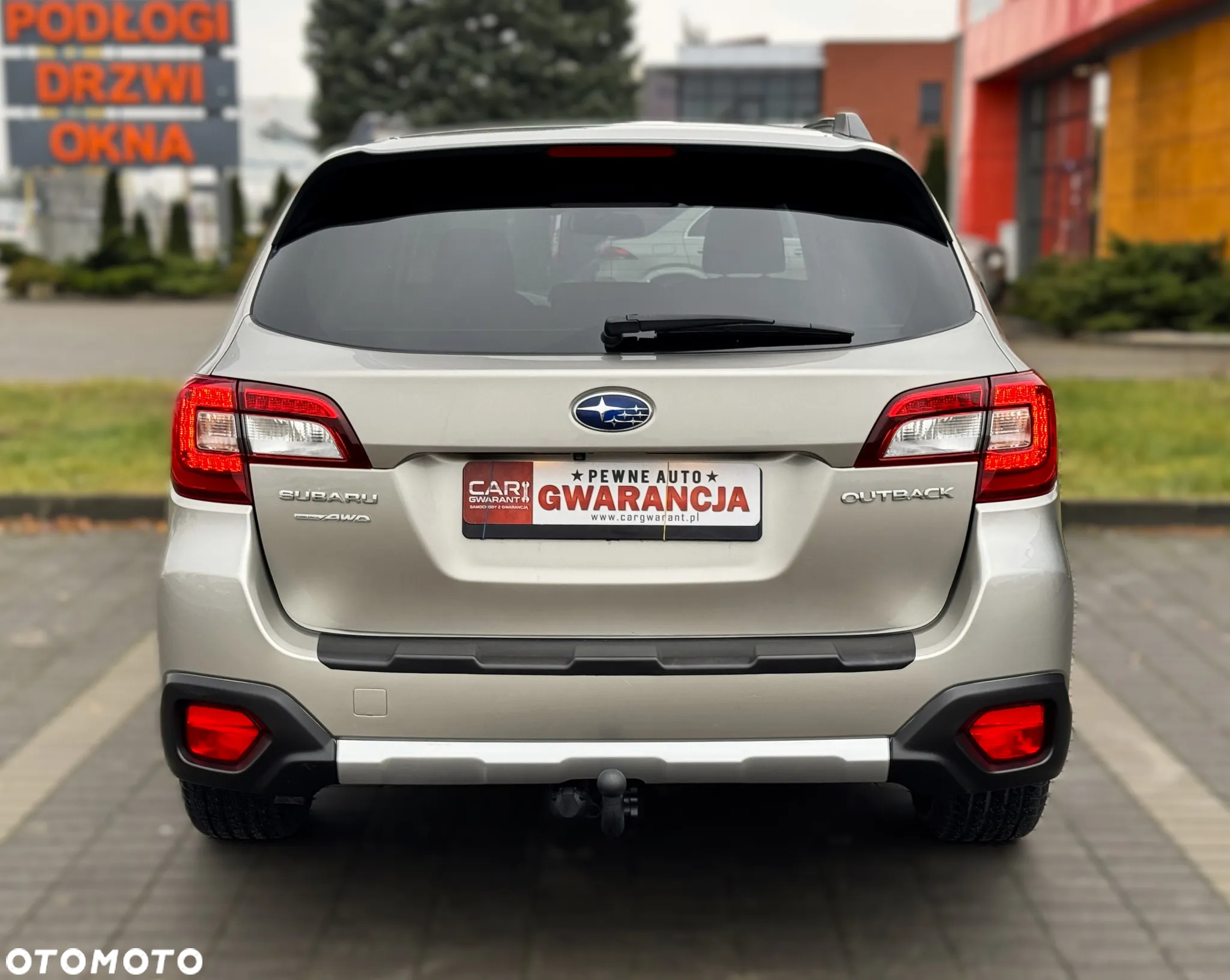 Subaru Outback 2.5i Exclusive - 12