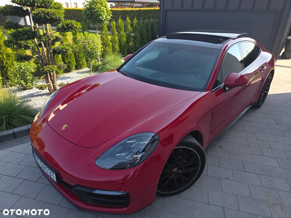 Porsche Panamera 4 - 5