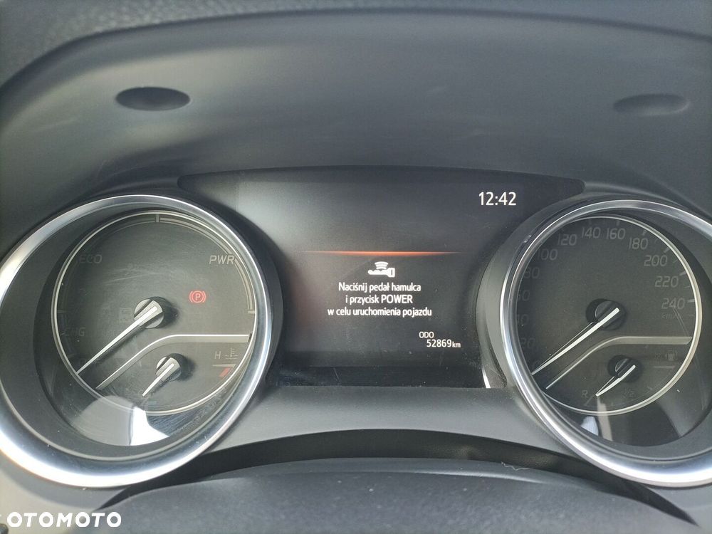 Toyota Camry 2.5 Hybrid Comfort CVT - 16