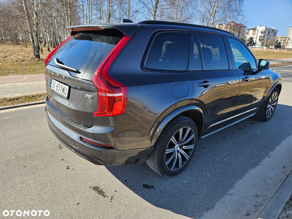 Volvo XC 90 B5 B AWD Plus Dark - 2