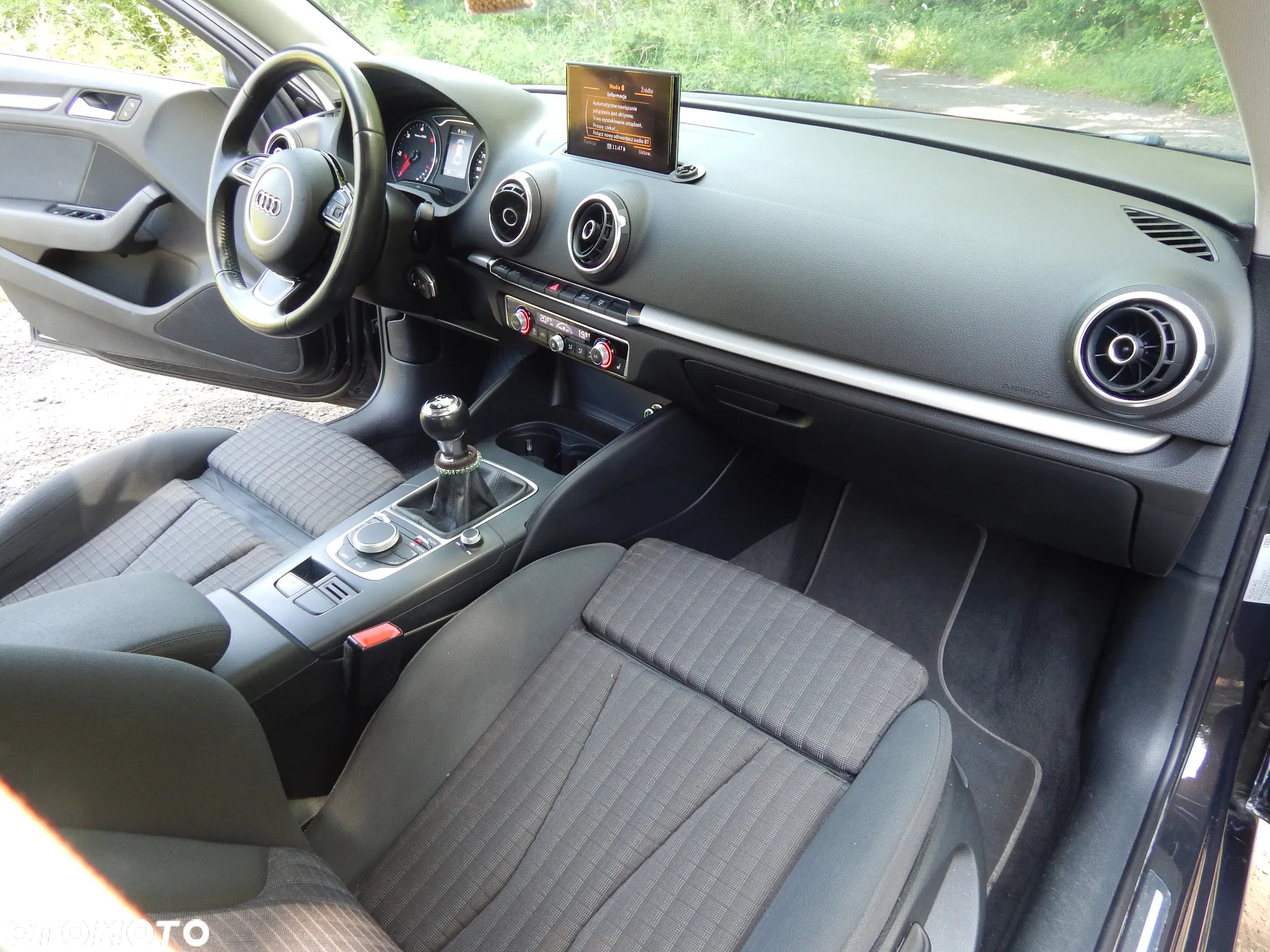 Audi A3 1.6 TDI Sportback Ambiente - 16