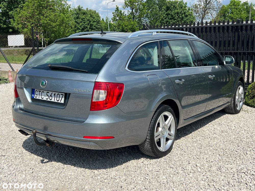 Skoda Superb 1.8 TSI Elegance DSG - 4
