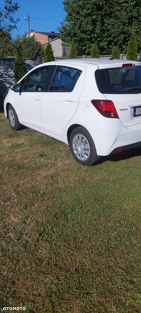 Toyota Yaris 1.0 Active EU6 - 3