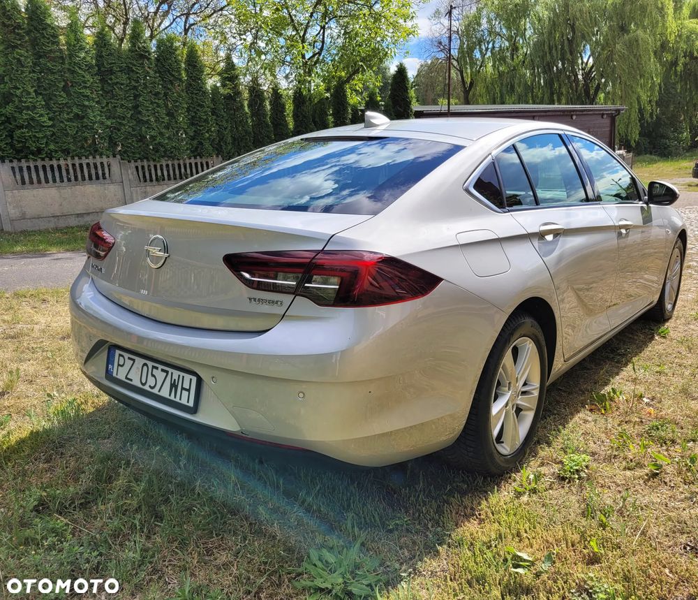 Opel Insignia 1.5 T Enjoy S&S - 3