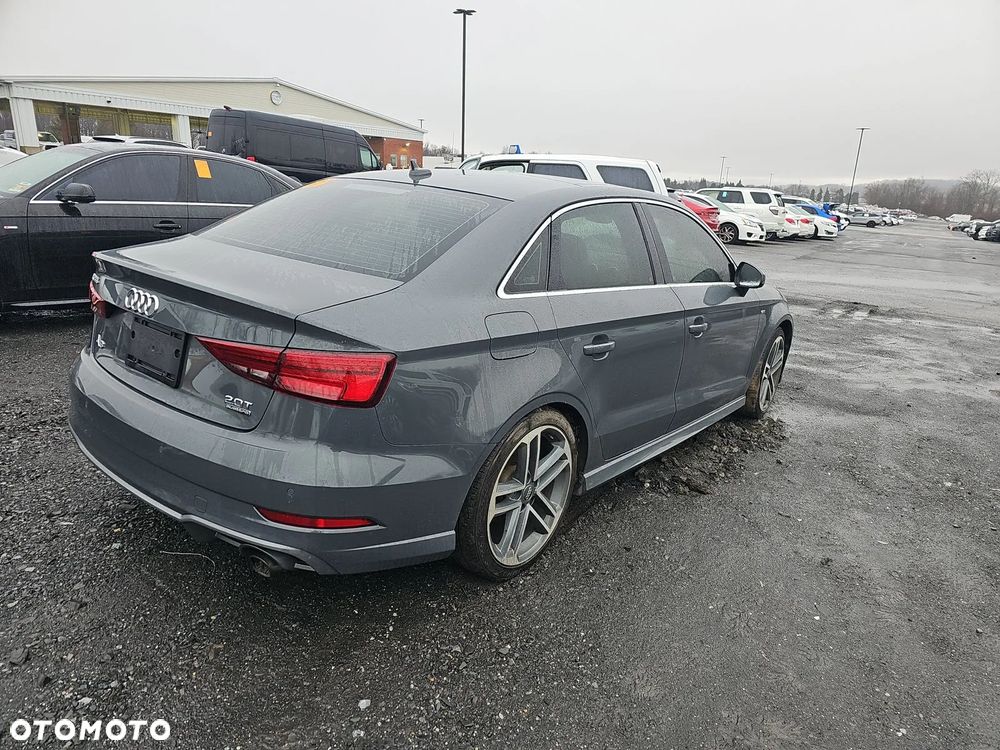 Audi A3 Limousine 40 TFSI quattro S tronic sport - 6