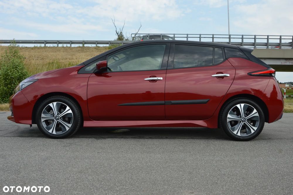 Nissan Leaf 40kWh N-Connecta - 36
