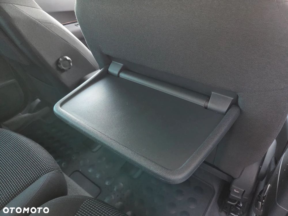 Peugeot 5008 e-HDI 115 ETG6 Stop&Start Allure - 11