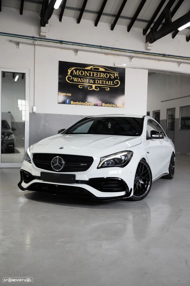 Mercedes-Benz CLA 45 AMG 4Matic Speedshift DCT 7G Night Edition - 27