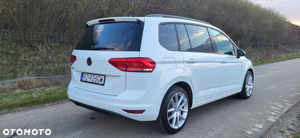 Volkswagen Touran 2.0 TDI BMT SCR Comfortline - 9