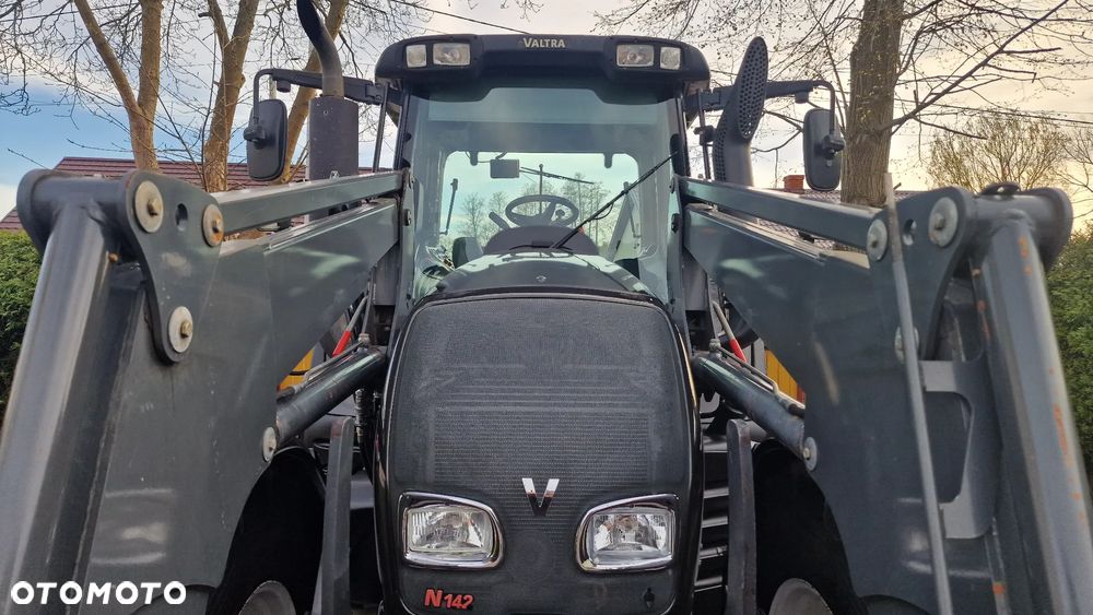 Valtra N142 SISU 4.9L 4cyl, 150 koni! 2013 ROK,  BEZ AD BLUE!!! BEZ DPF!!! - 3