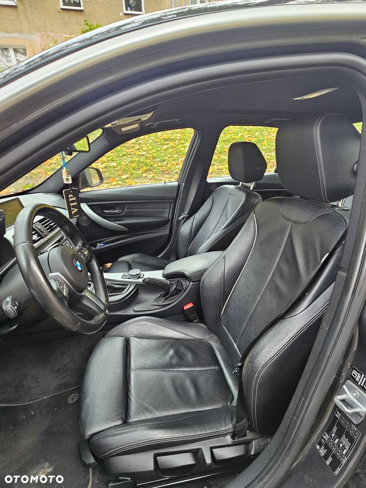 BMW Seria 3 320i Eff.Dynamics - 7