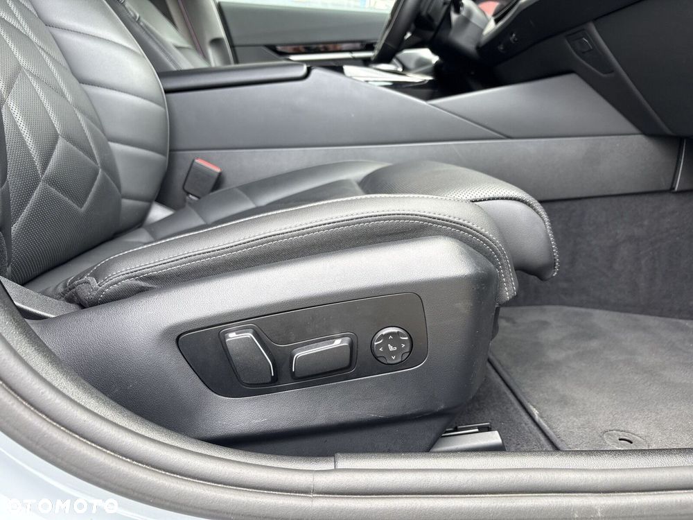 BMW Seria 5 - 24