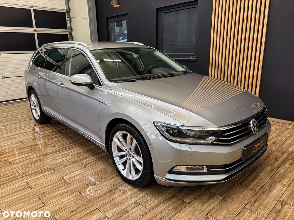 Volkswagen Passat Variant 2.0 TDI SCR 4Motion DSG Highline - 4