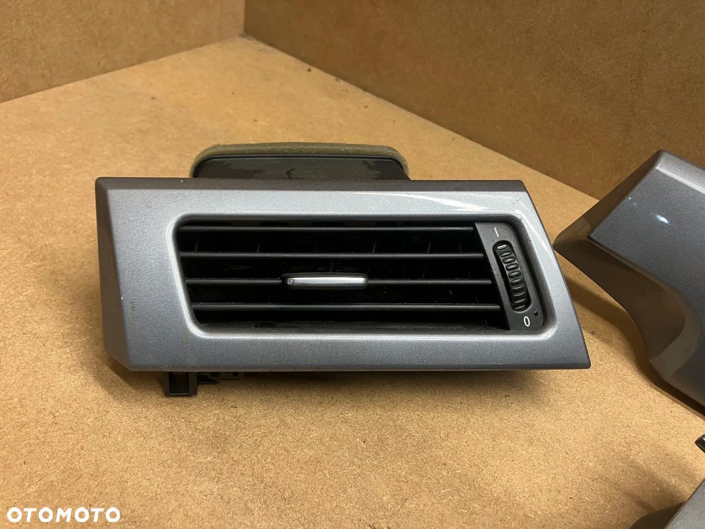 DEKORY LISTWY OZDOBNE BMW E60 E61 LIFT LCI SREBRNE - 8