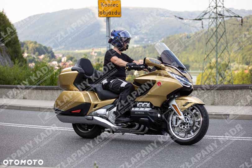 Honda GL - 6