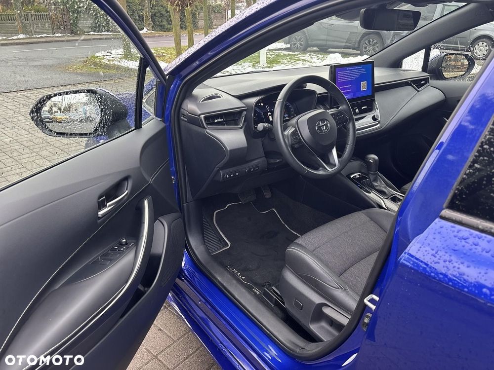 Toyota Corolla 2.0 Hybrid Style - 16